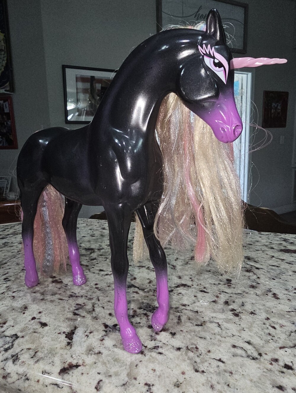 Bratz Fashion Pixiez Black Unicorn 2007